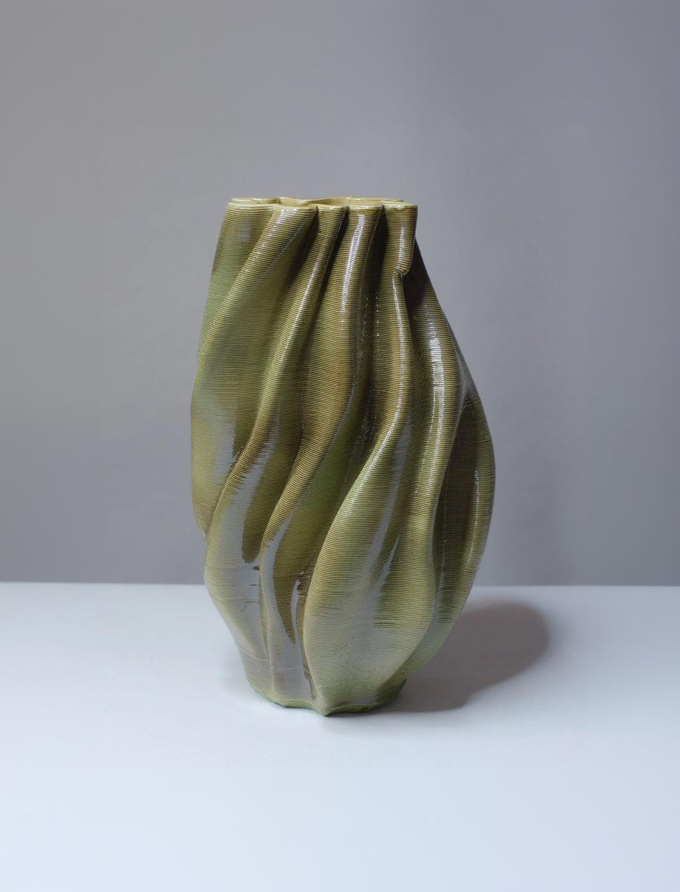 Spiral Vase in Pistachio